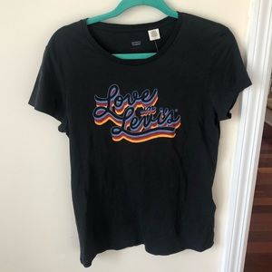 Multicolor Love in Levi’s Logo Short Sleeve Graphic Tee